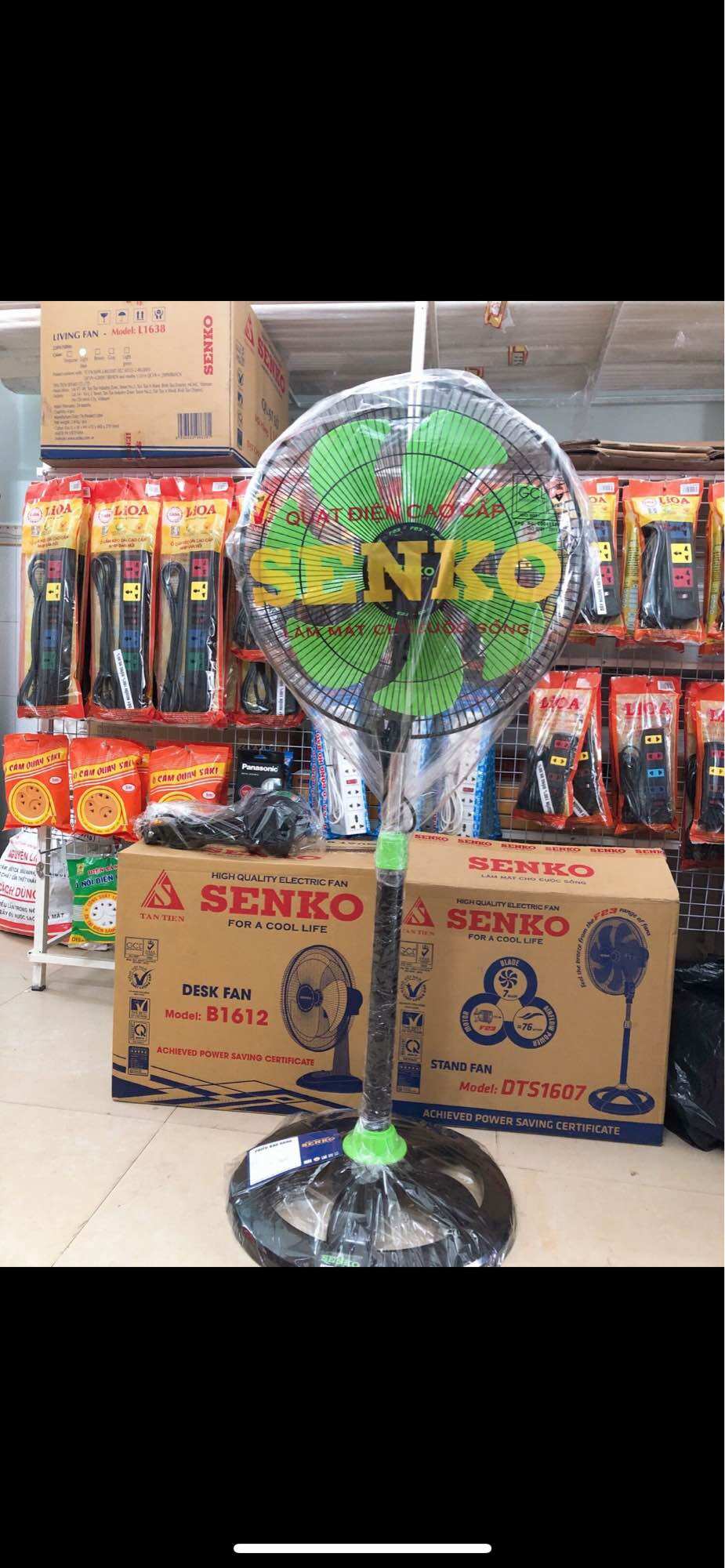 (Hcm)Quạt đứng 7 cánh DTS1607 SENKO