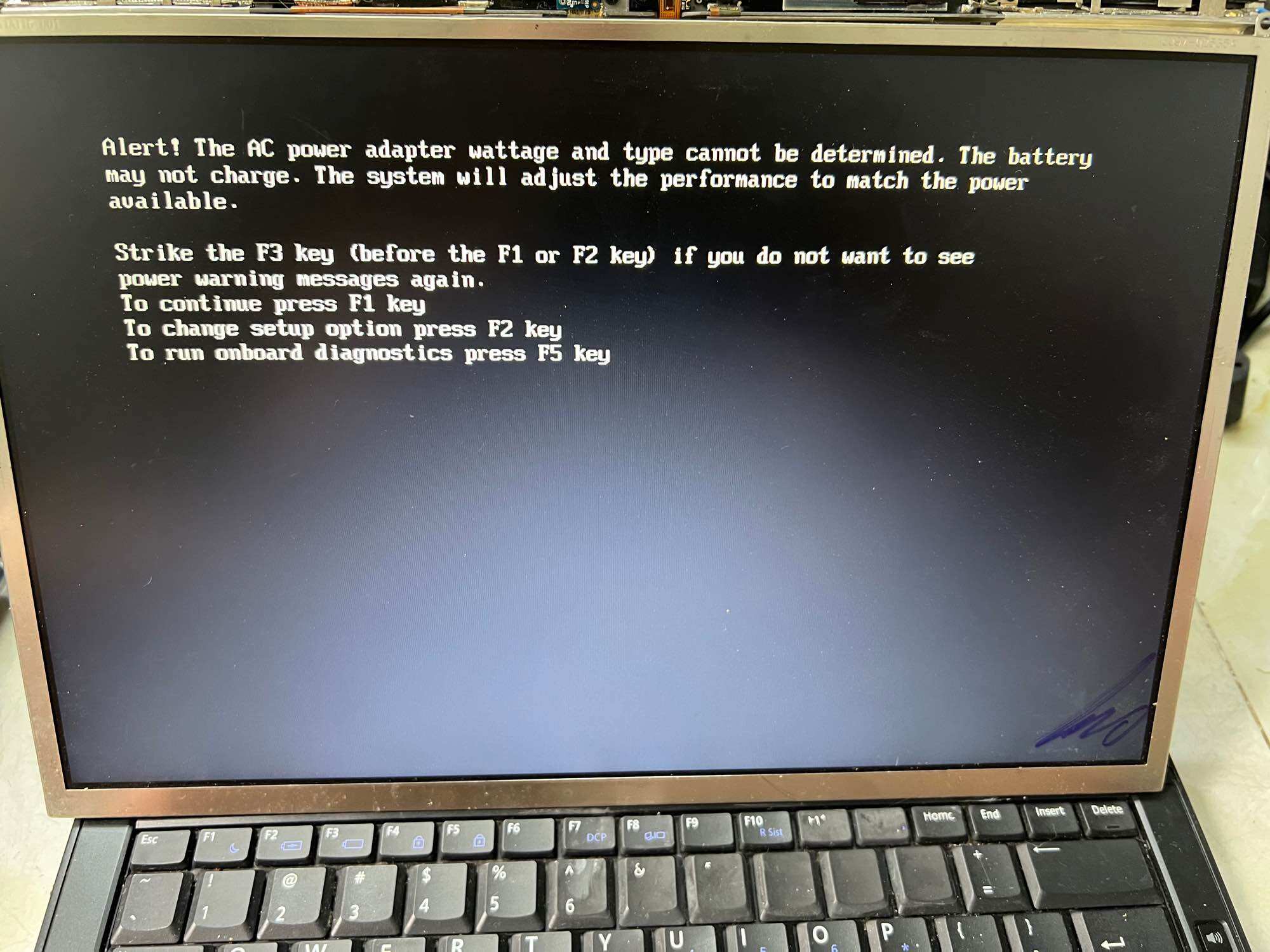 Man hình dell latitude E4310 E6410 E6400 hàng zin tháo máy đã tes ok