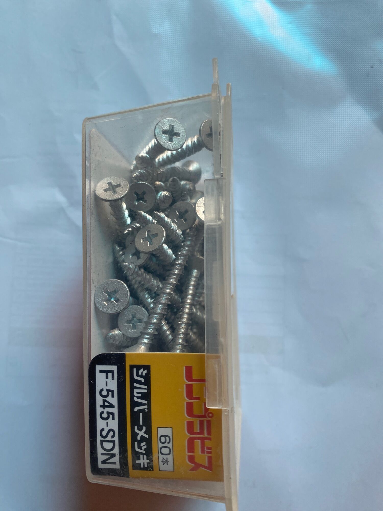 [HCM]Vít nở tường Unika F545