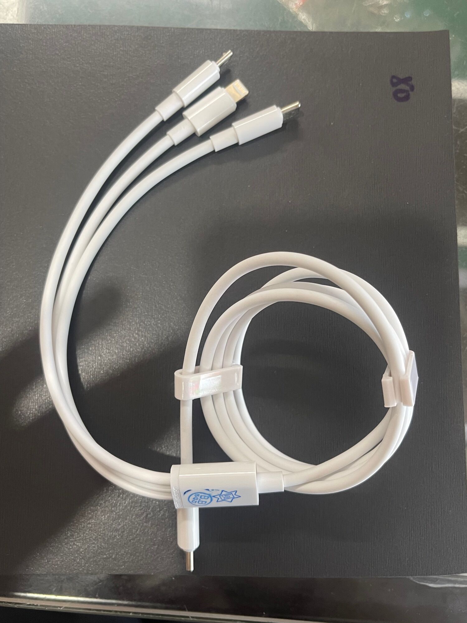 Dây sạc 3 đầu ( cắm type C) dành cho iphone , samsung , Oppo