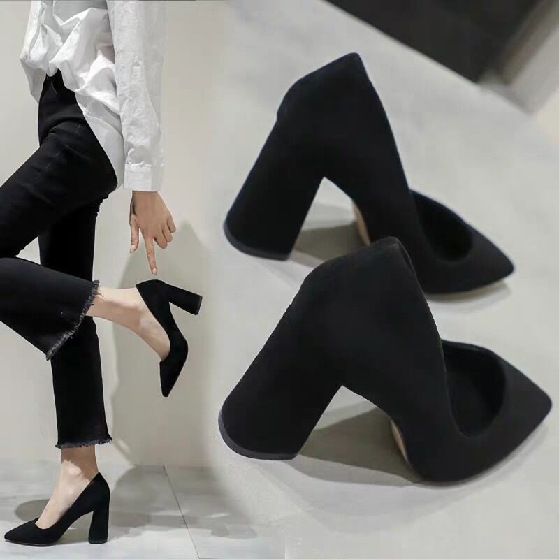 Giày Cao Gót Mũi Nhọn Miệng Nông Phong Cách Hàn Quốc Mẫu Mới Xuân Thu 2022 Giày Một Lớp Gót Vuông Giày Làm Việc Chuyên Nghiệp Giày Đi Làm Phỏng Vấn Nữ