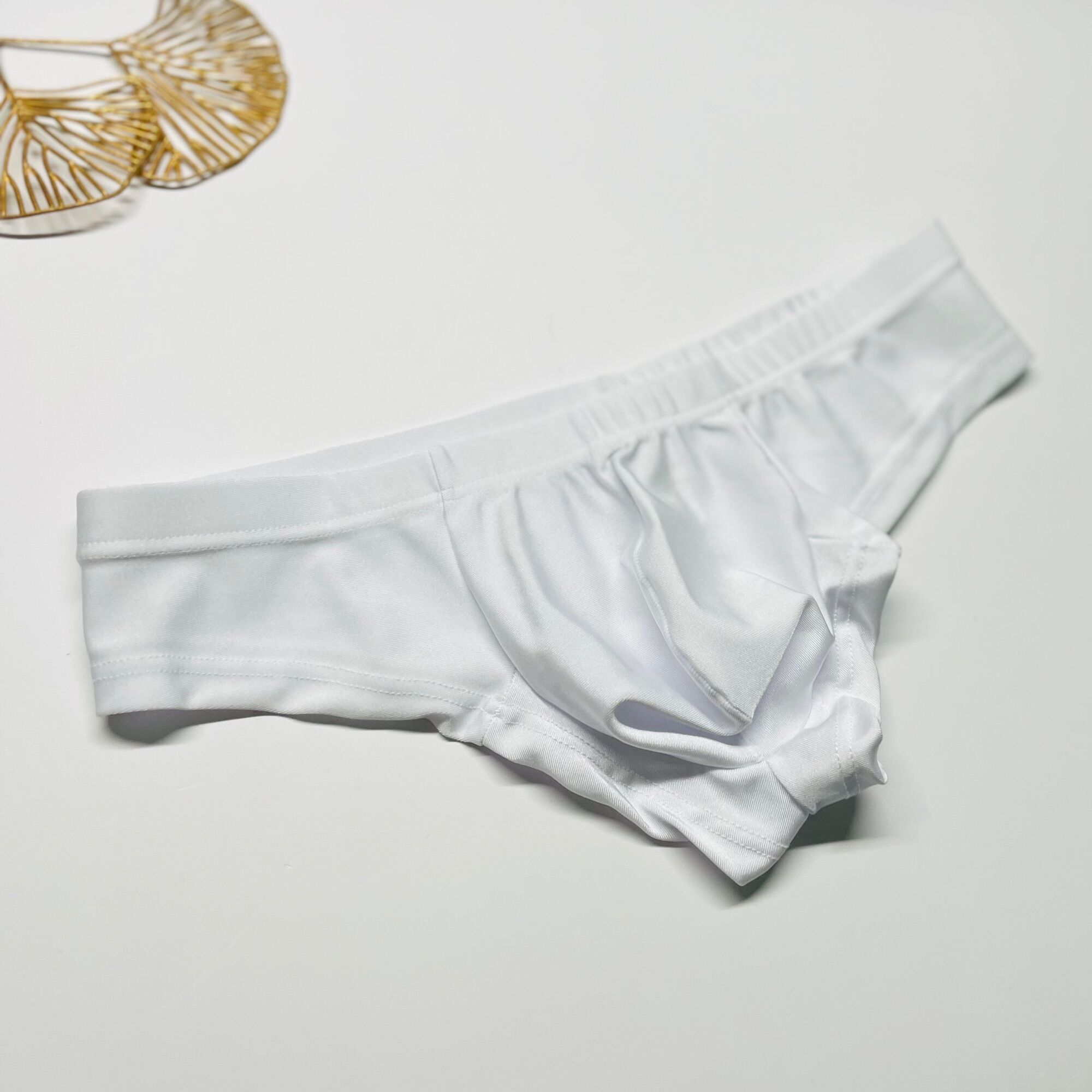 Quần lót nam bikini thun nữa mông size M-XL