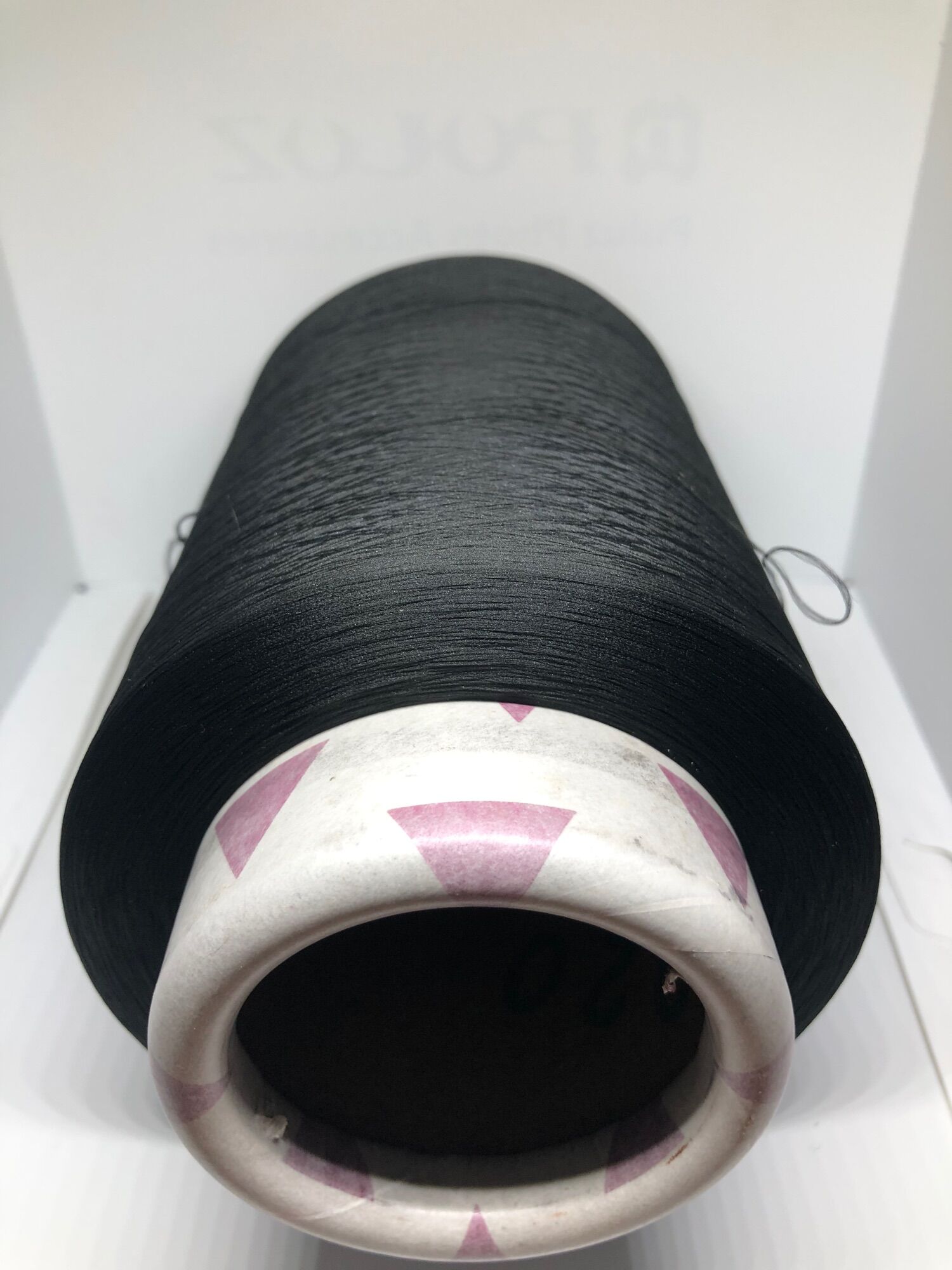 Tơ vắt sổ màu đen 150 Hạnh Liễu ( 1 cuộn 600g - 650g )