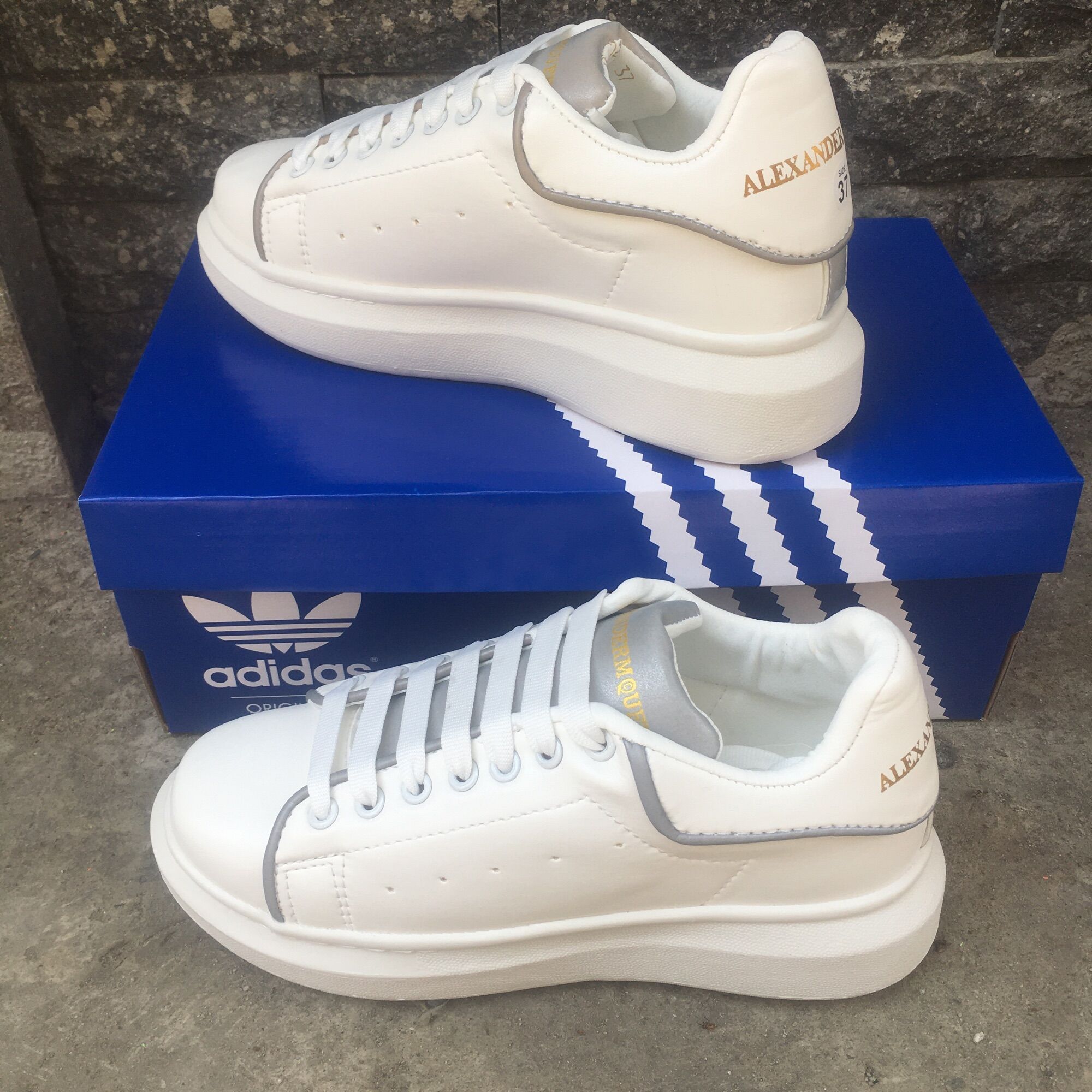 [HCM]Giày Queen gót nhung dây lụa nam nữ Fullbox - Ann Shoes