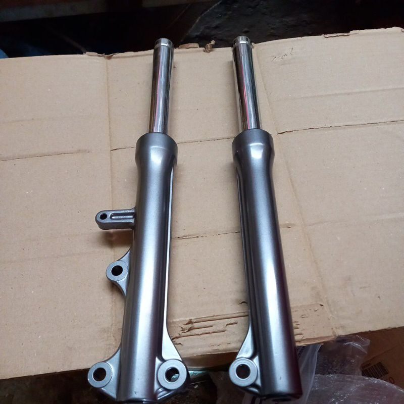 [HCM]phuộc trước đĩa gắn sirius jupiter taurus