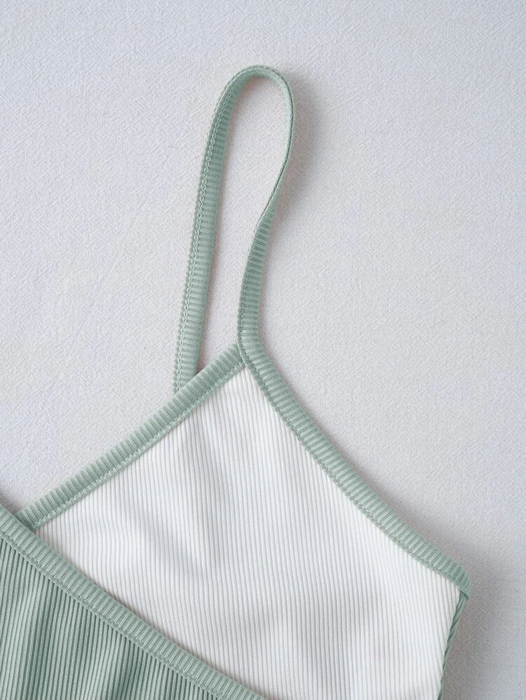 Áo dây 2 màu đan chéo ( xanh cốm nhạt)