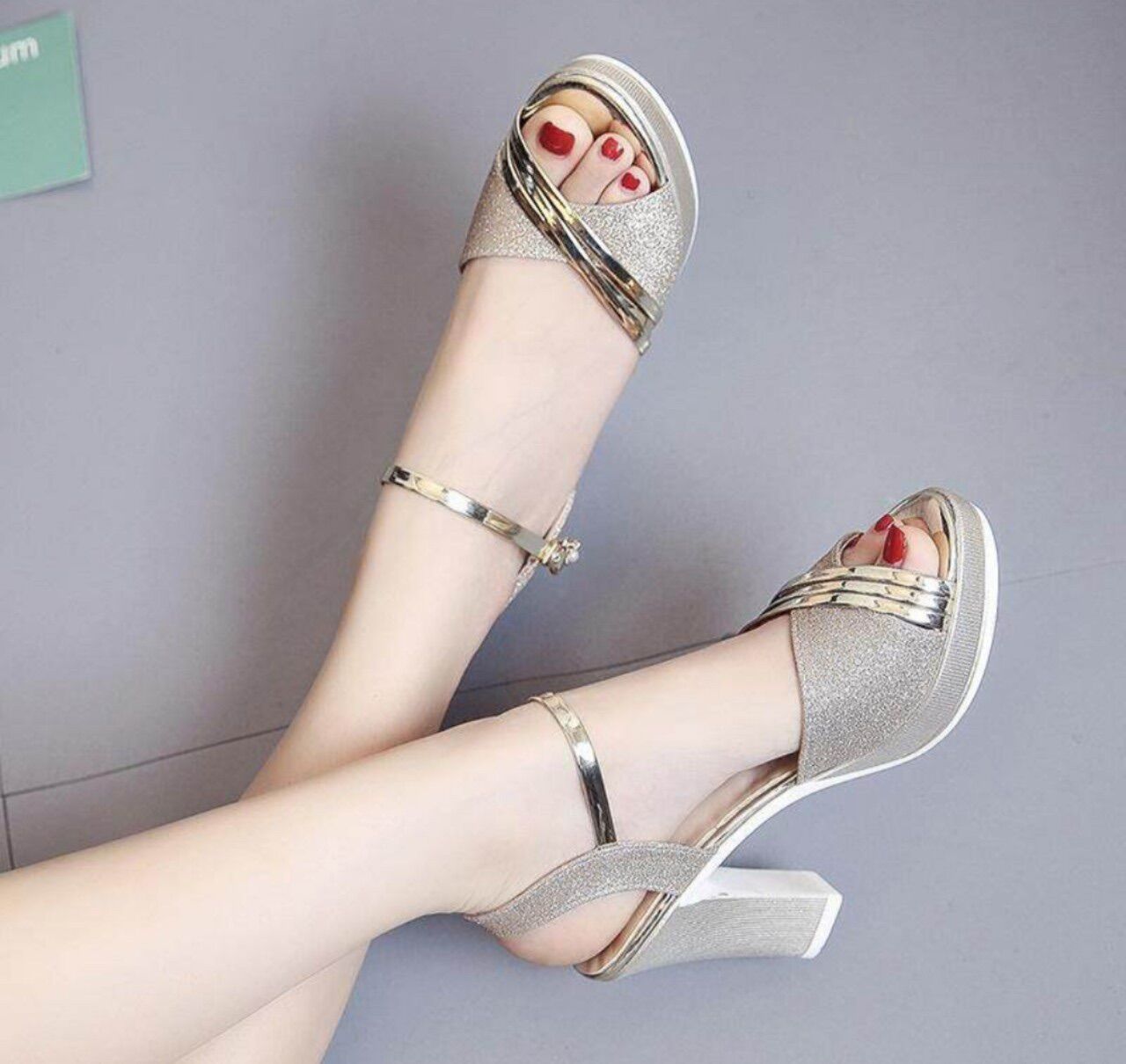 Giày sandal gót vuông ánh kim 6866(90&@@