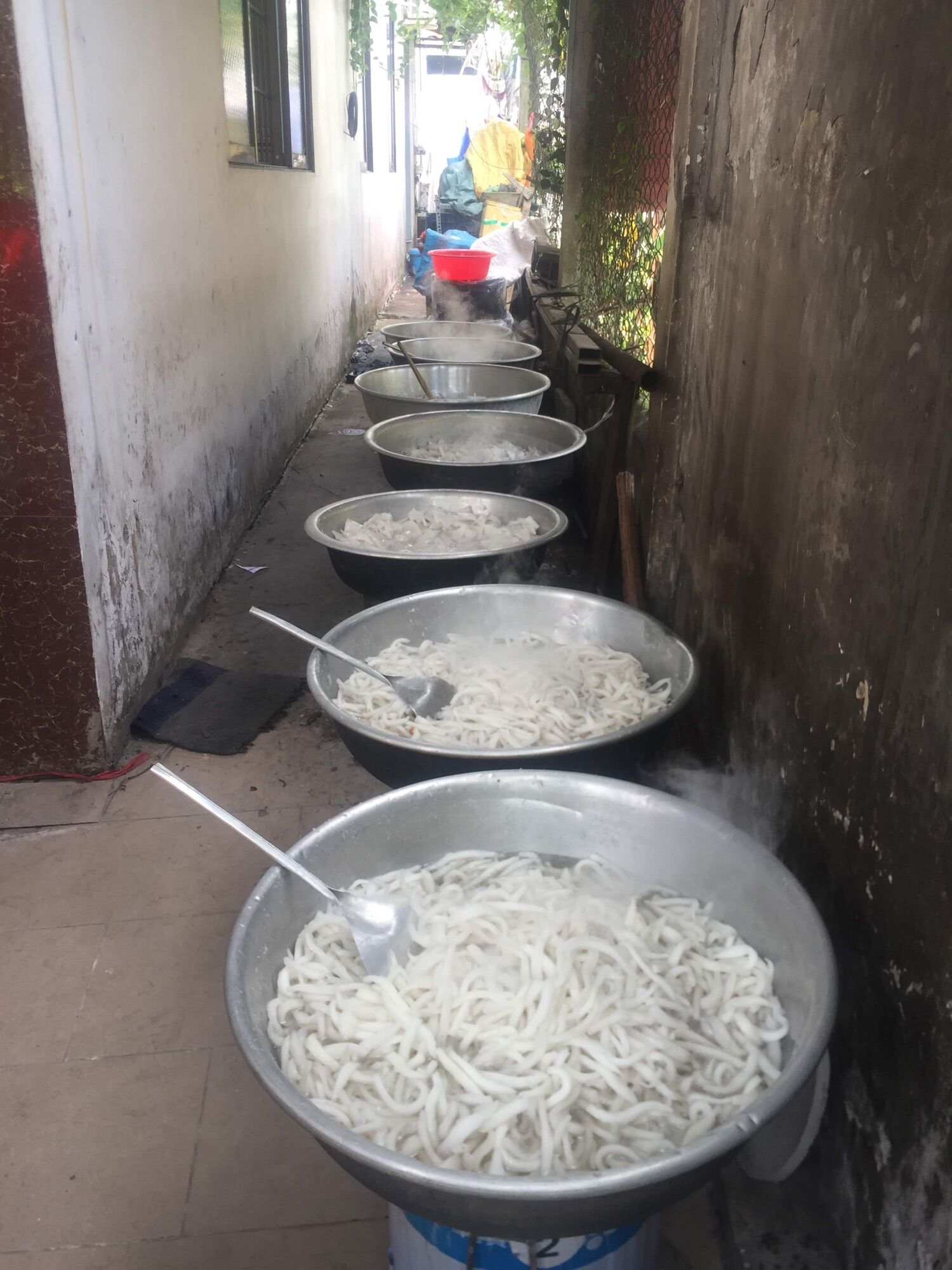 MỨT DỪA NON MIẾNG VỊ LÁ DỨA. 500gr