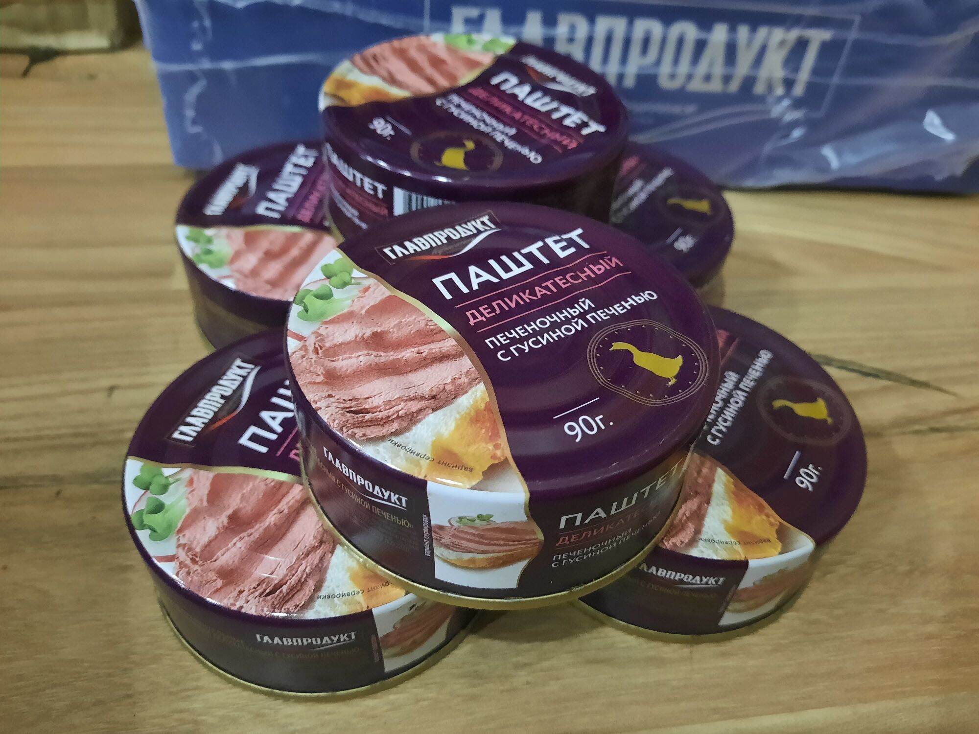 Pate nhập khẩu Nga hộp 90 gram ( pate gan ngỗng+ pate gan heo, nấm)