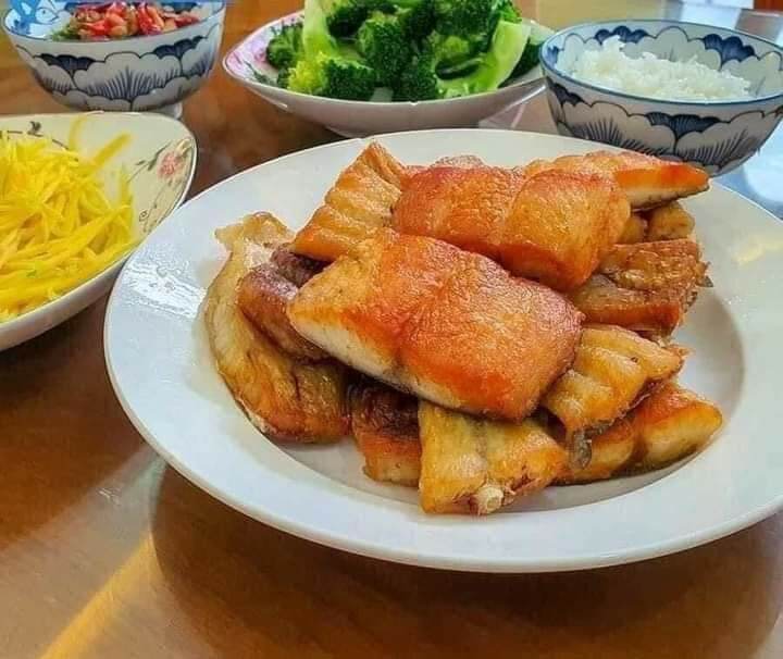 khô cá dứa 165.000/3con/1kg.