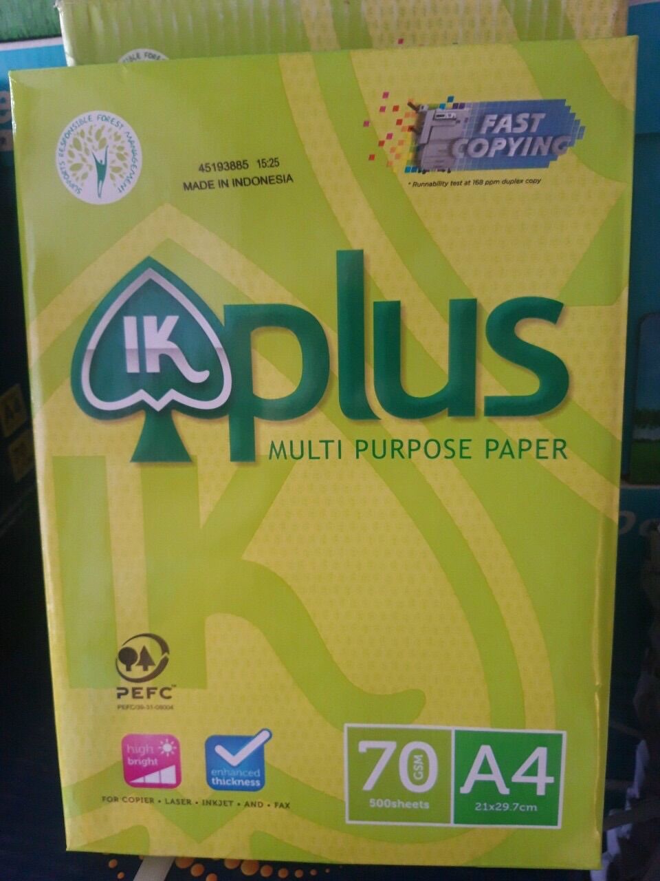 Giấy IK Plus A4 70gsm