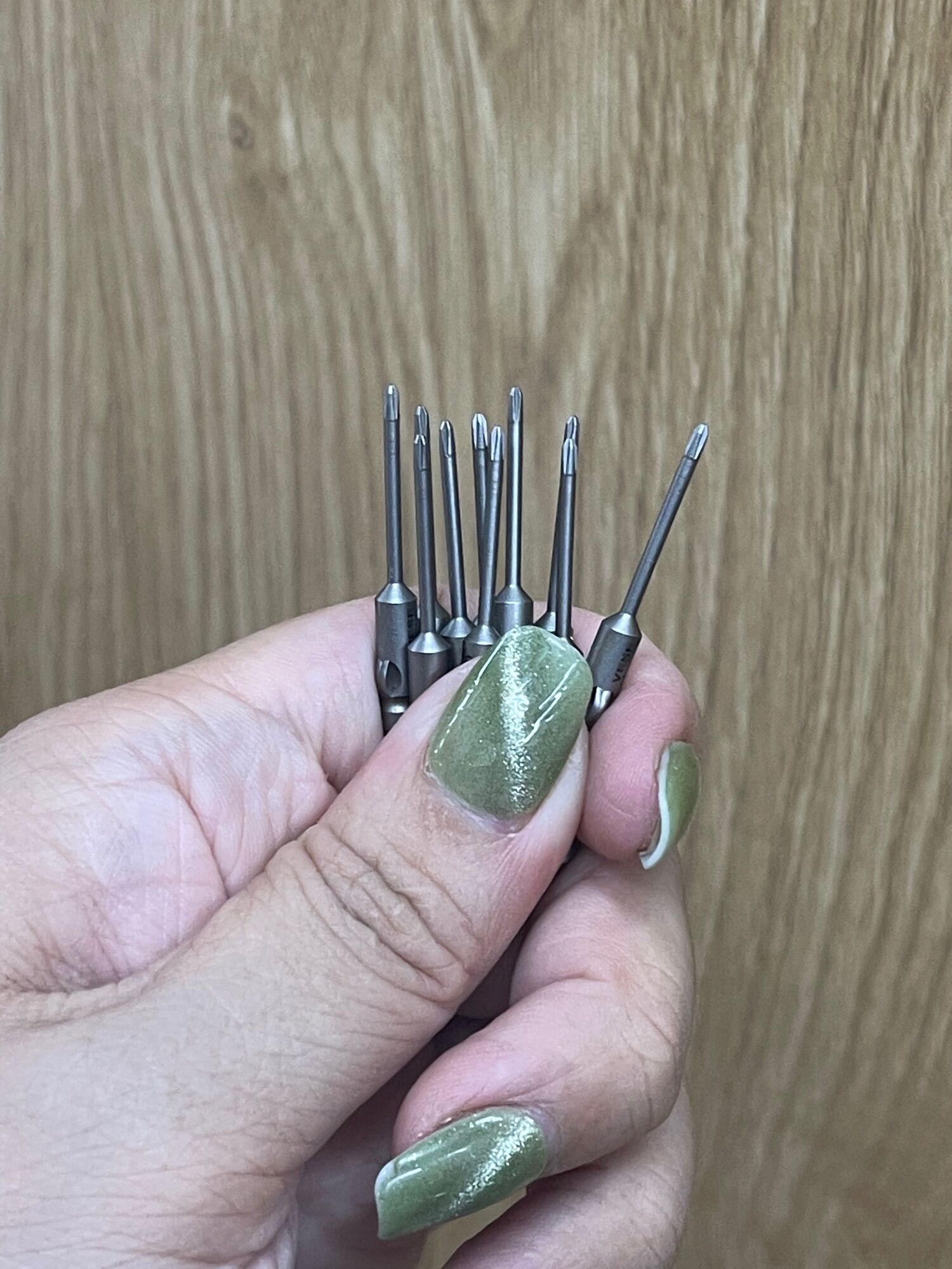 Đầu vít 4 cạnh
