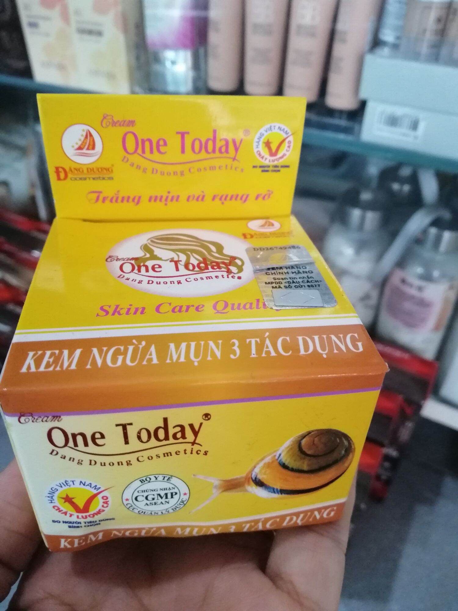 [HCM]kem ngừa mụn 3 tác dụng one to day 8g
