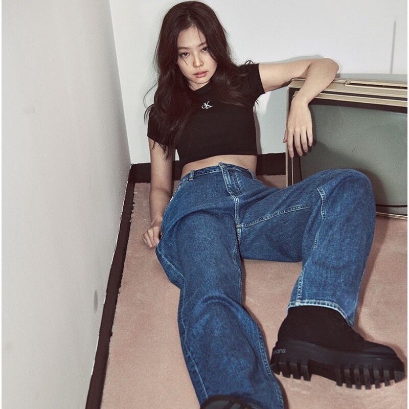 Áo croptop CK dệt kim