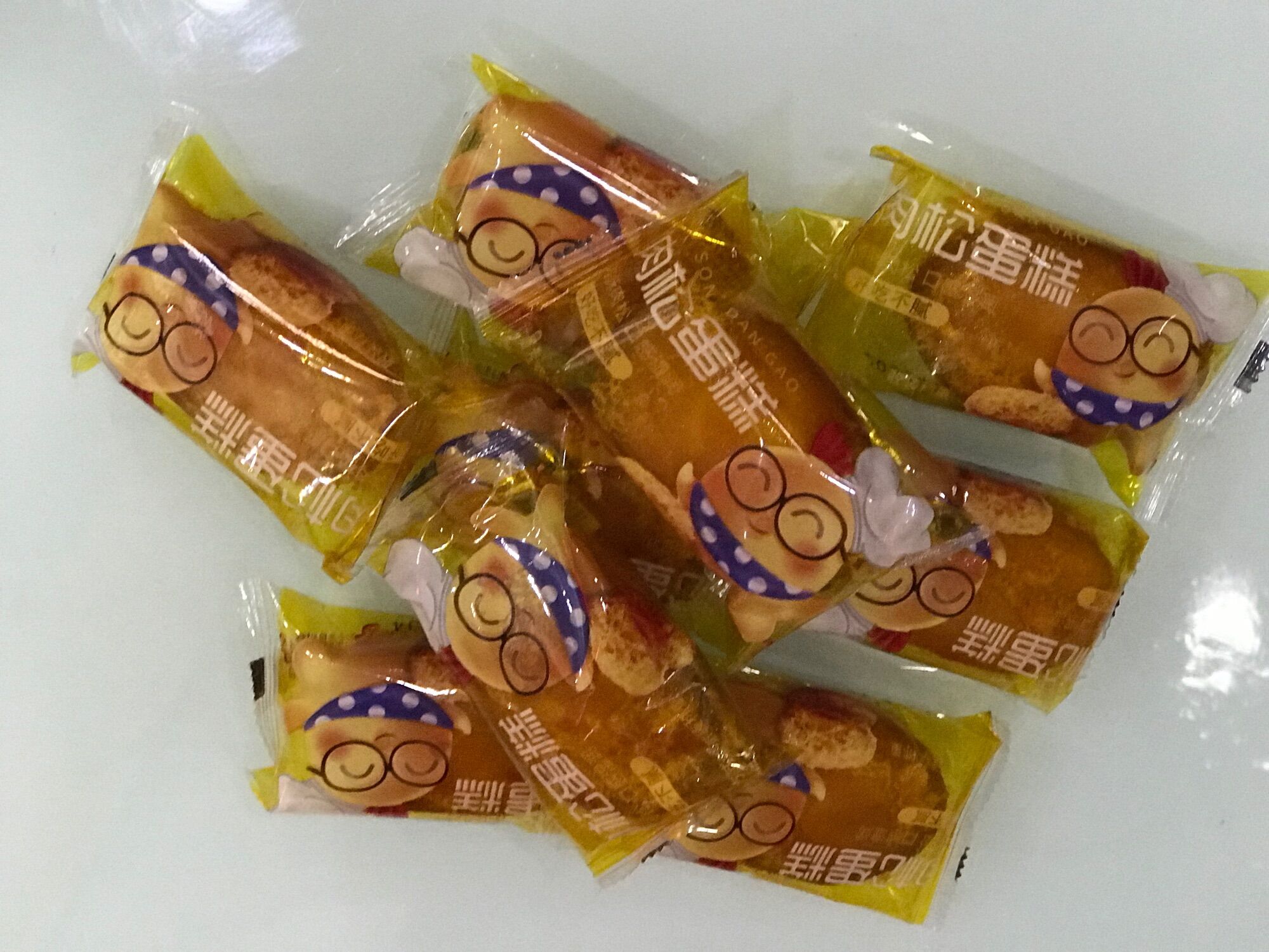 [HCM]1 thùng Bánh Ruốc Đài Loan 1,2kg