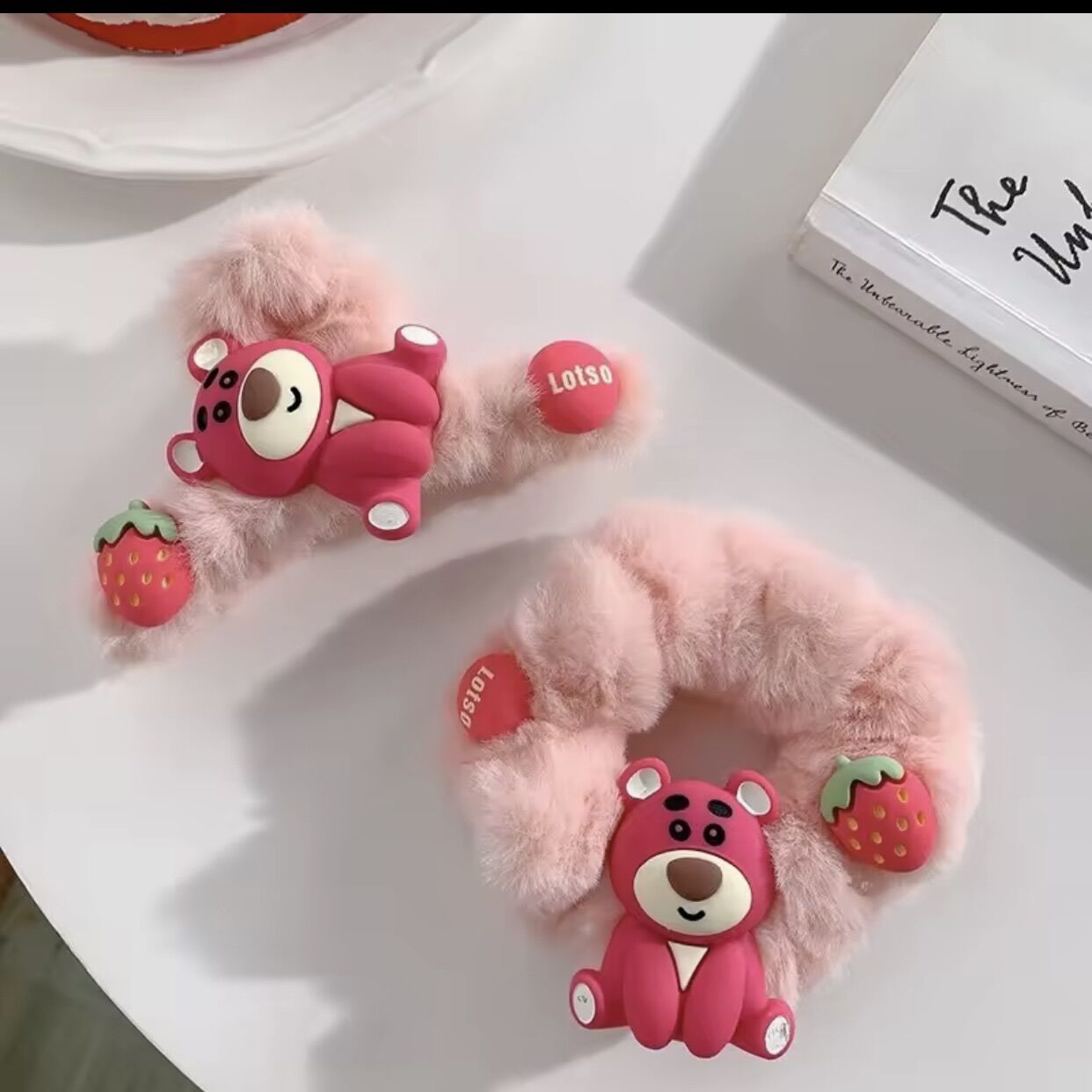 Kẹp tóc và cột tóc lông gấu dâu LOTSO