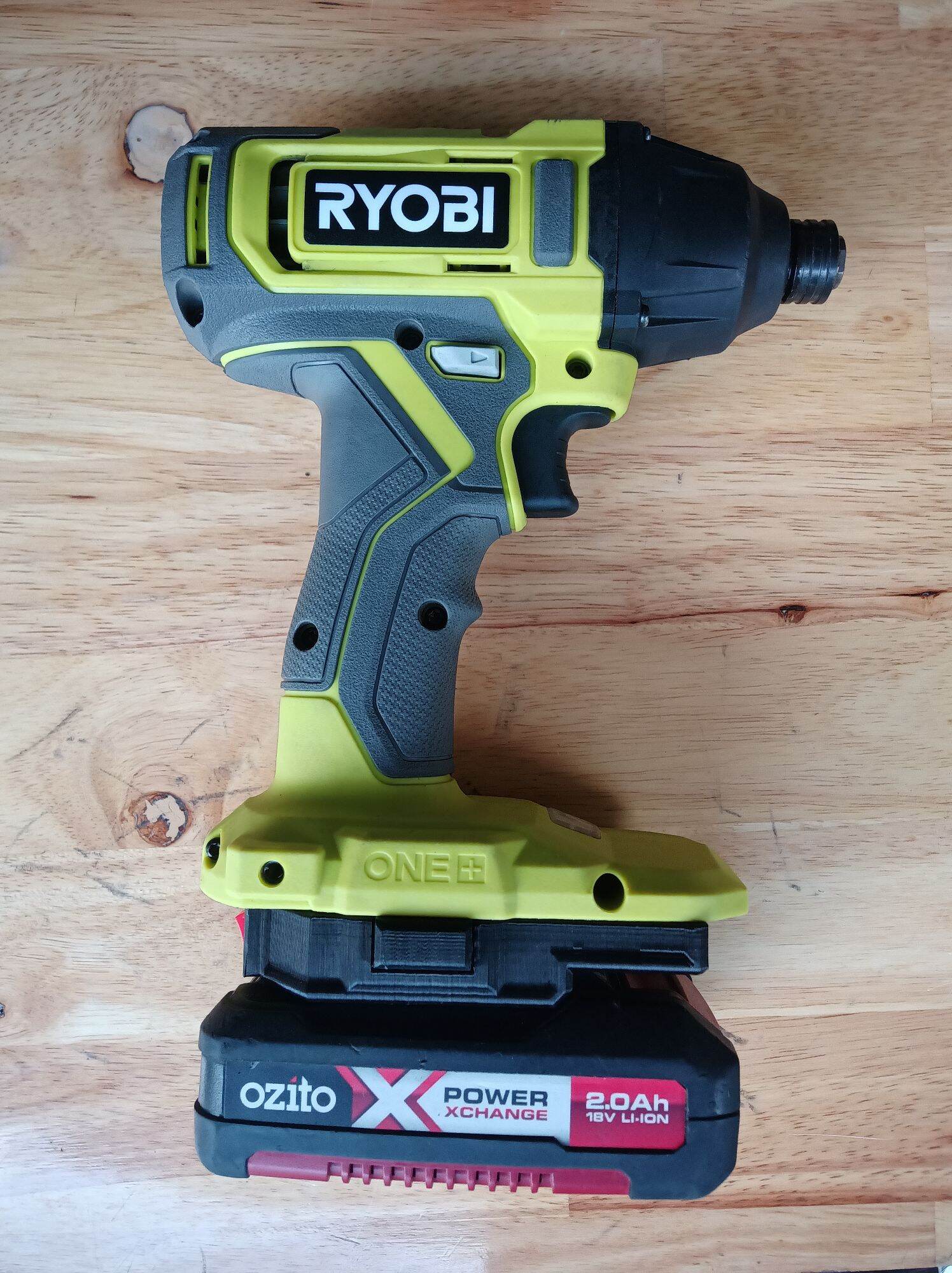 Đế chuyển pin ozito 18v cho máy ryobi 18v