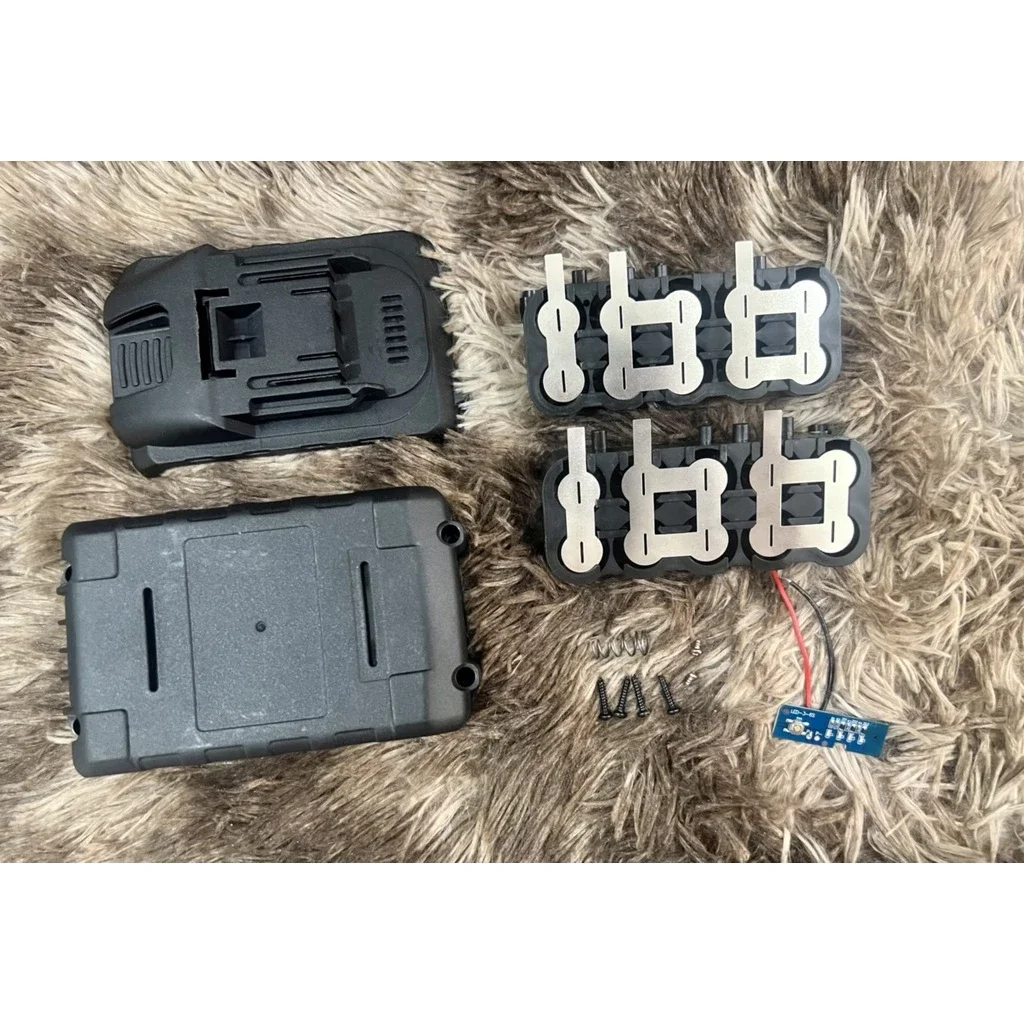 Vỏ chống sốc makita 5s2p, 10 cell 21700, có led báo, kẽm hàn