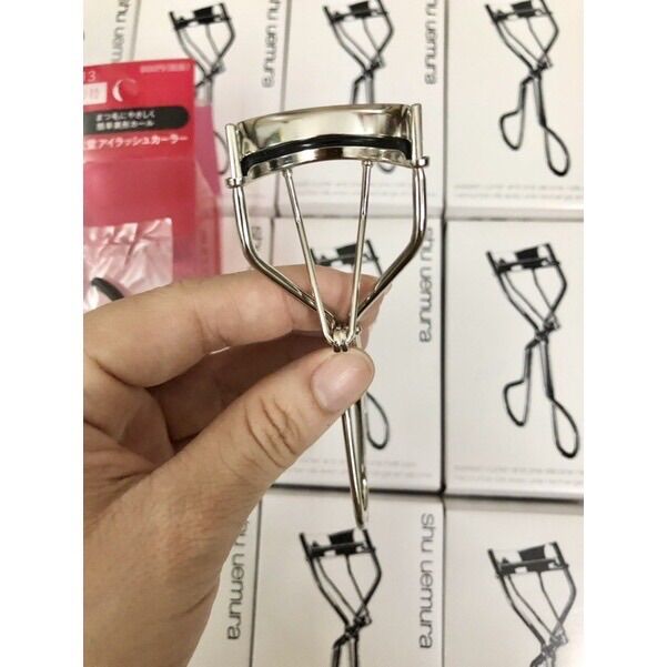 Kẹp bấm mi Shiseido lớn nhỏ