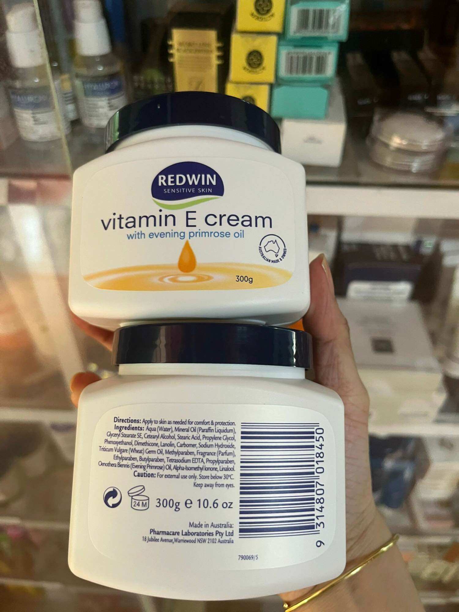 Kem dưỡng ẩm vitamin e úc redwin