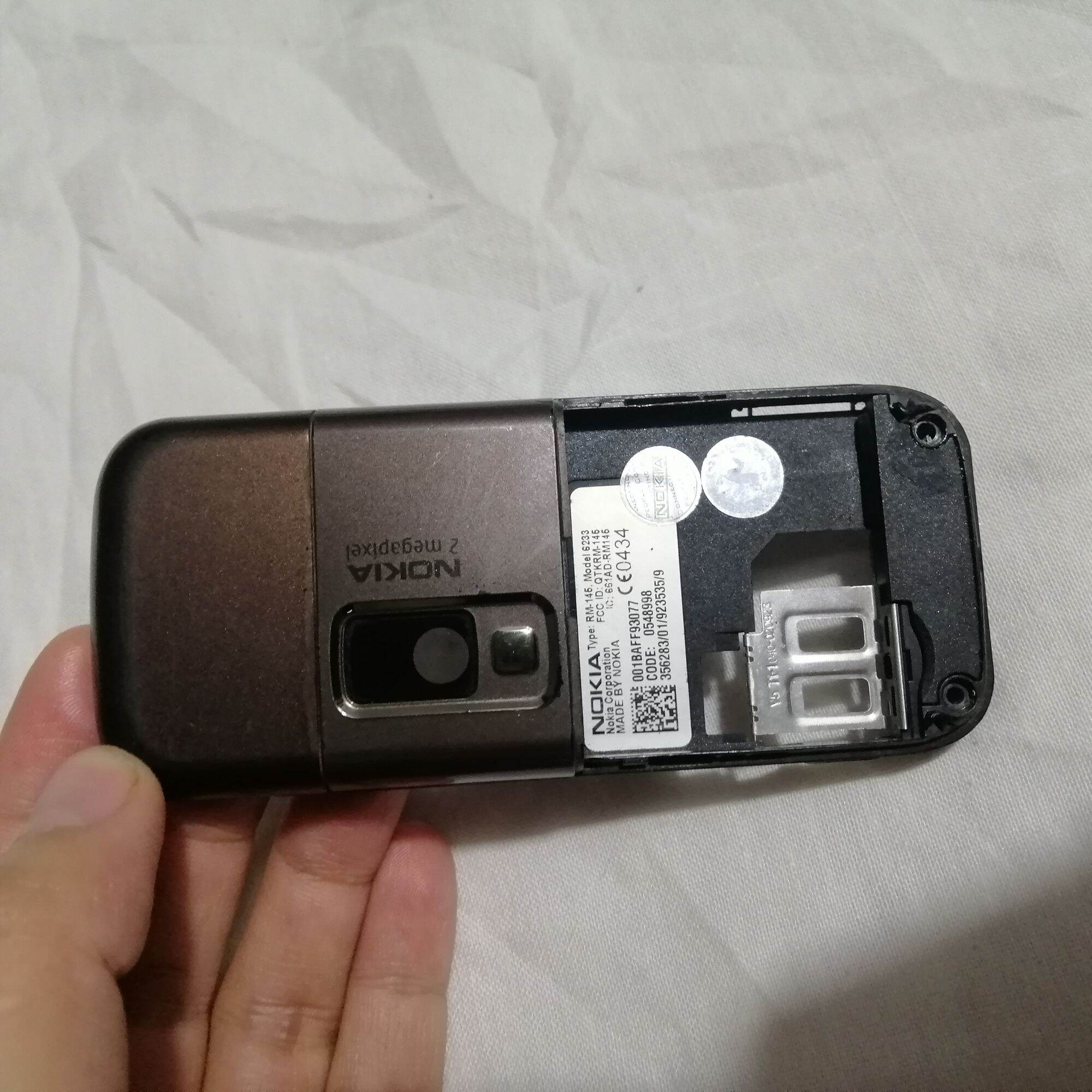 Sườn nokia 6233 zin tháo máy
