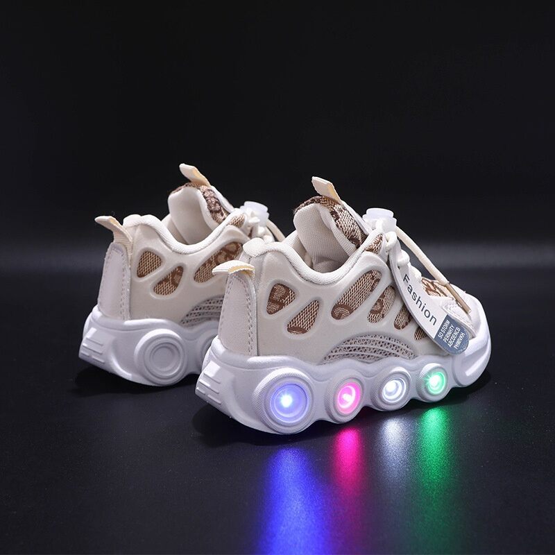 Giày thể thao đèn led cho bé