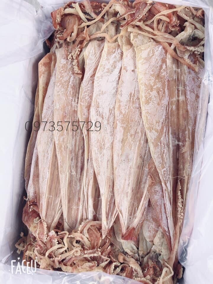 1kg mực khô từ 10 đến 16 con