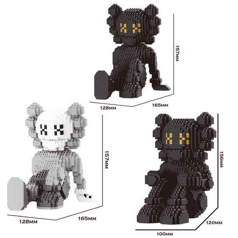 Mô hình lắp ráp Kaws lego