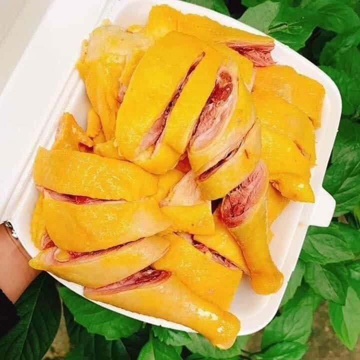 1 con Gà ủ muối hoa tiêu (2 khay) GIAO LIỀN