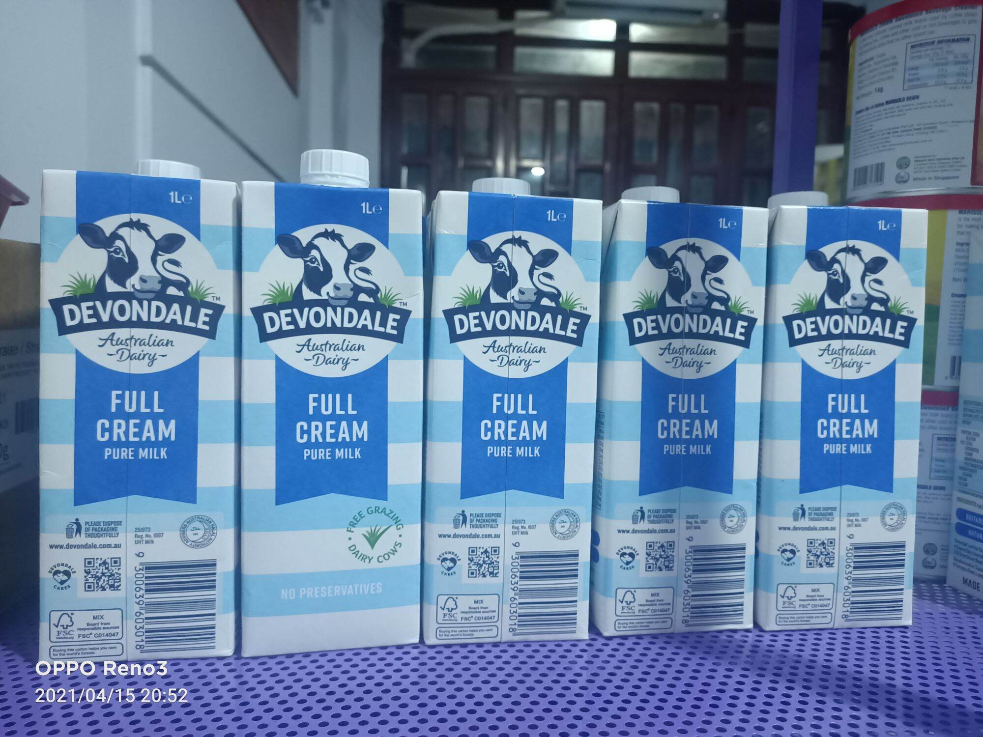 Sữa tươi Devondale hộp 1 lít