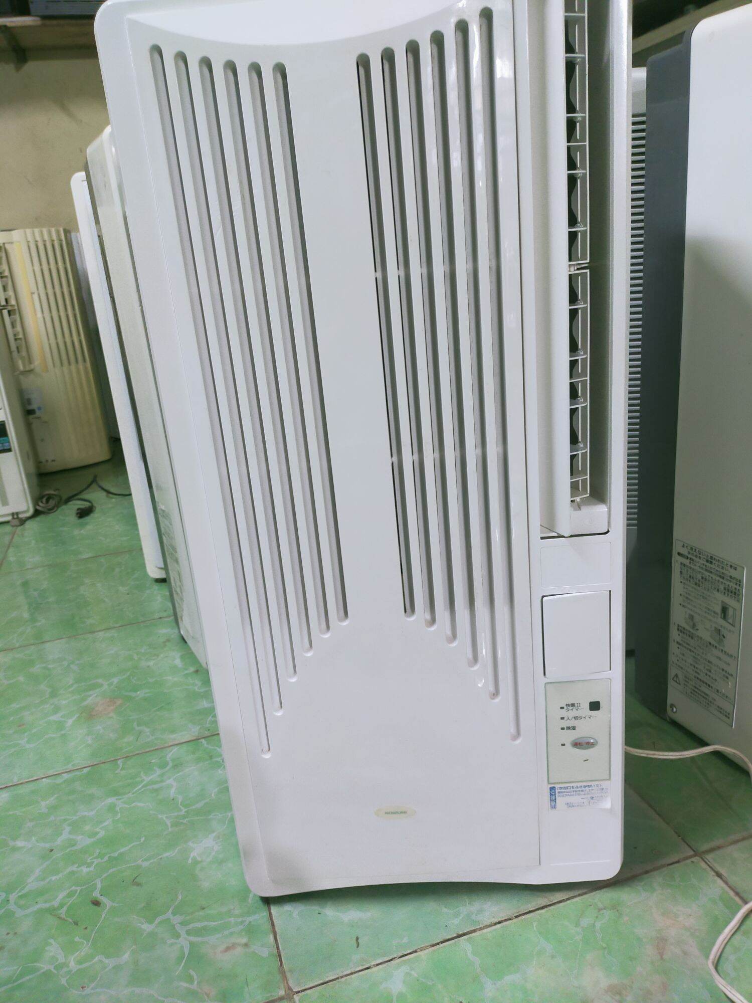 Điều hòa  một cục cửa sổ Nhật bãi