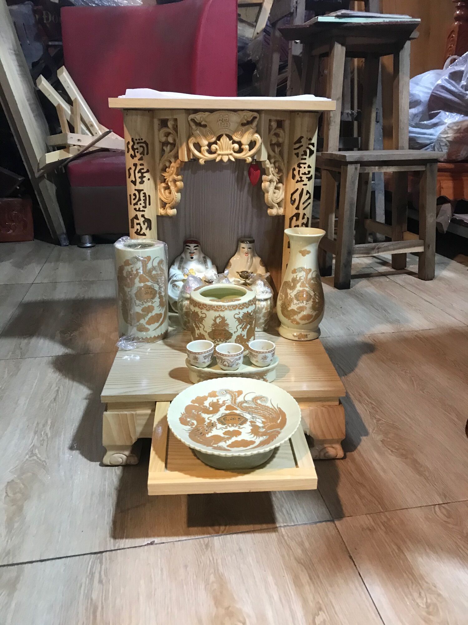 Combo bàn thờ thần tài ông địa , đồ sứ