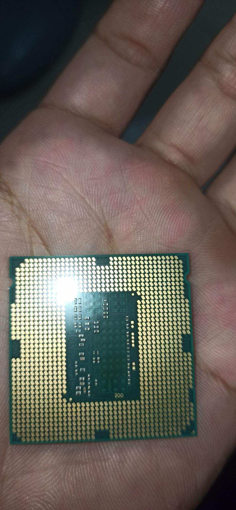 Xeon E3 1230V3, 4 nhân 8 luồng. gắn socket 1150. H81, B85, v.v..