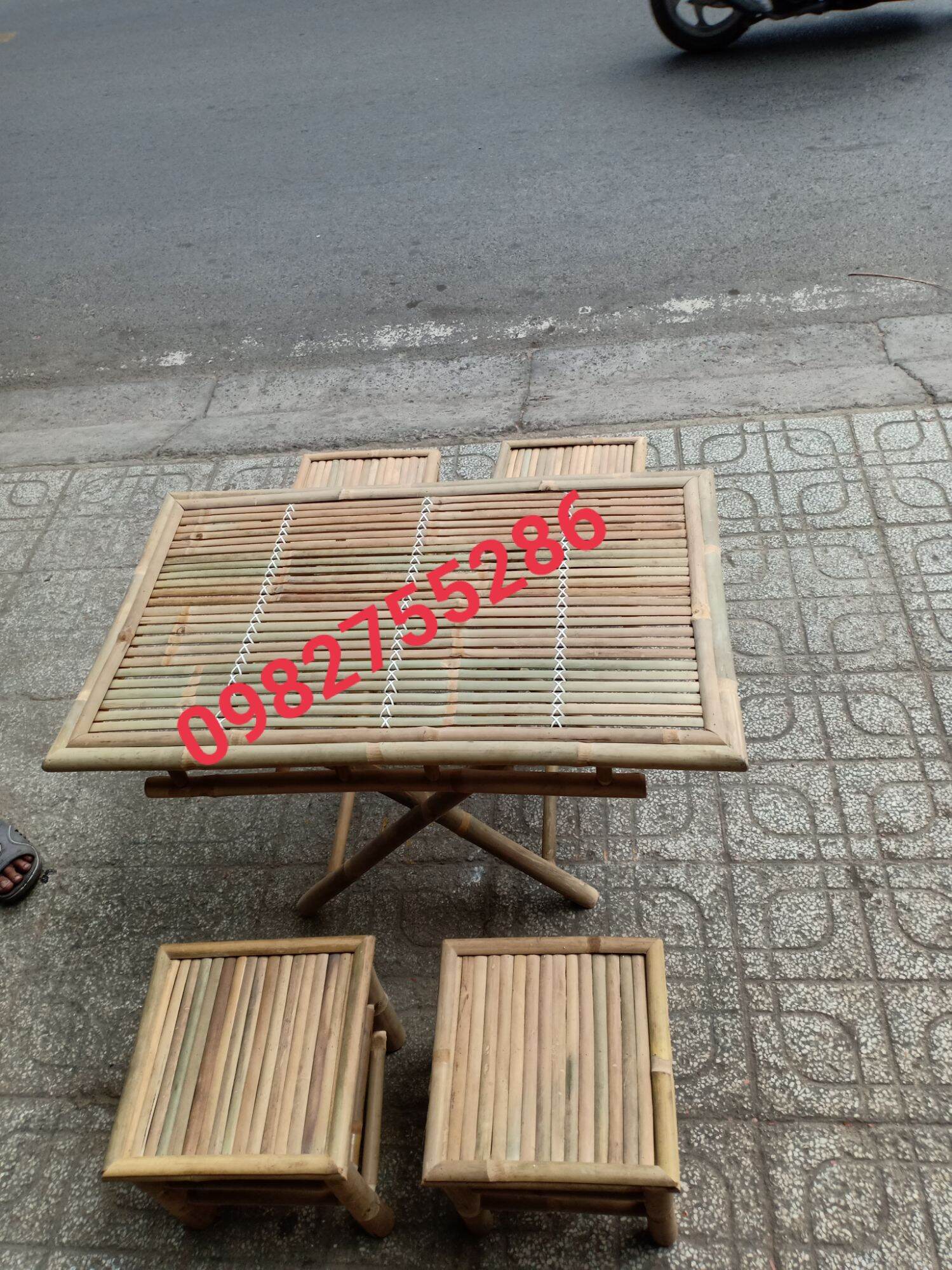 bộ bàn ghế tre [1 bàn xếp 90* 4 đôn]