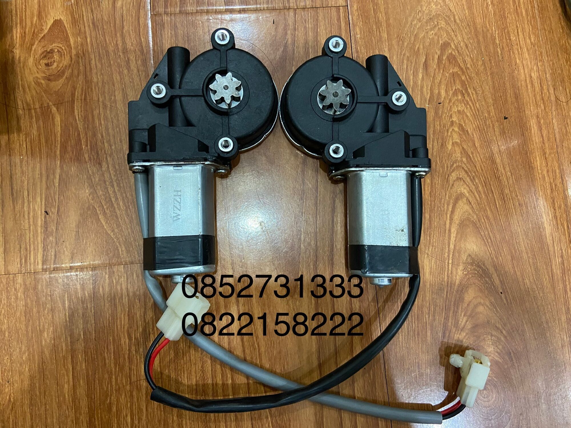 Mô tơ lên xuống kính Toyota Zace