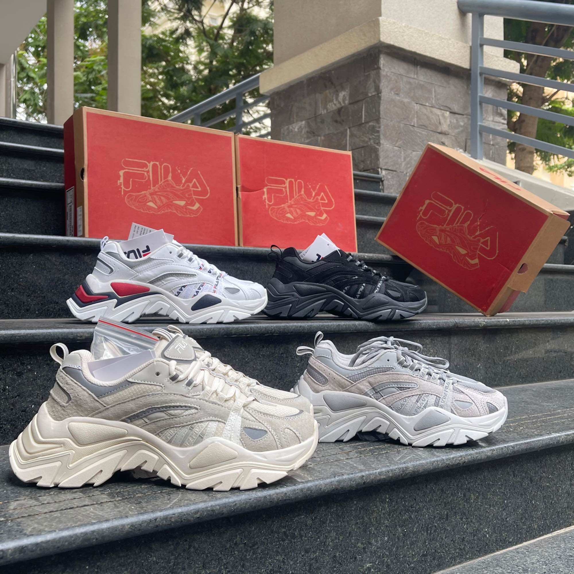 Chính hãng - giày fila interation chunky, sự phá cách tinh tế