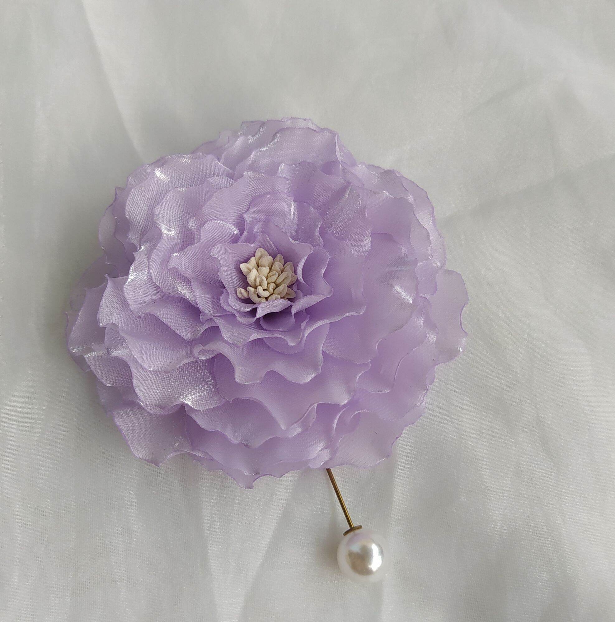 Hoa cài áo handmade Canto màu tím