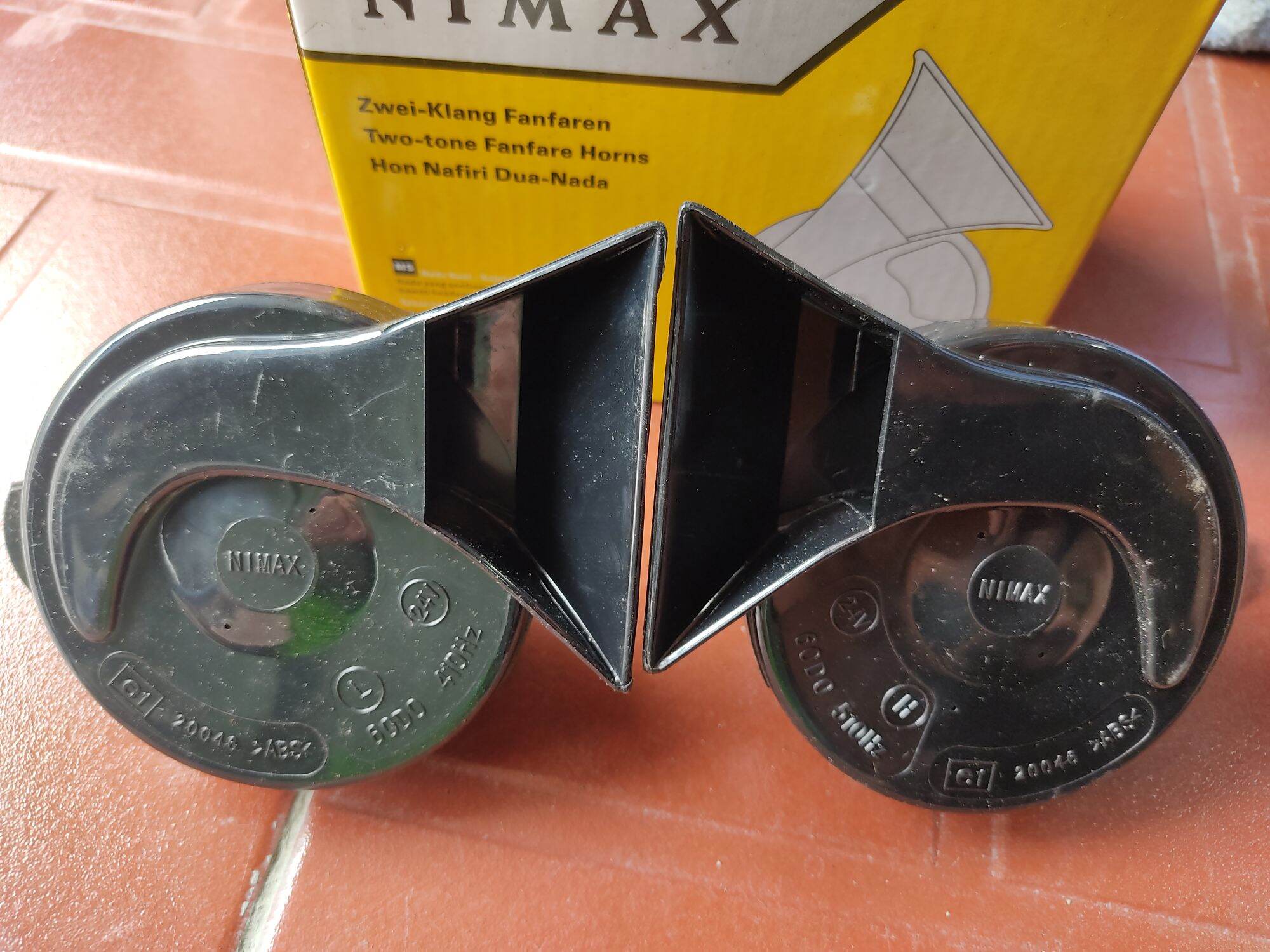 Còi ô tô 24v DC NiMax