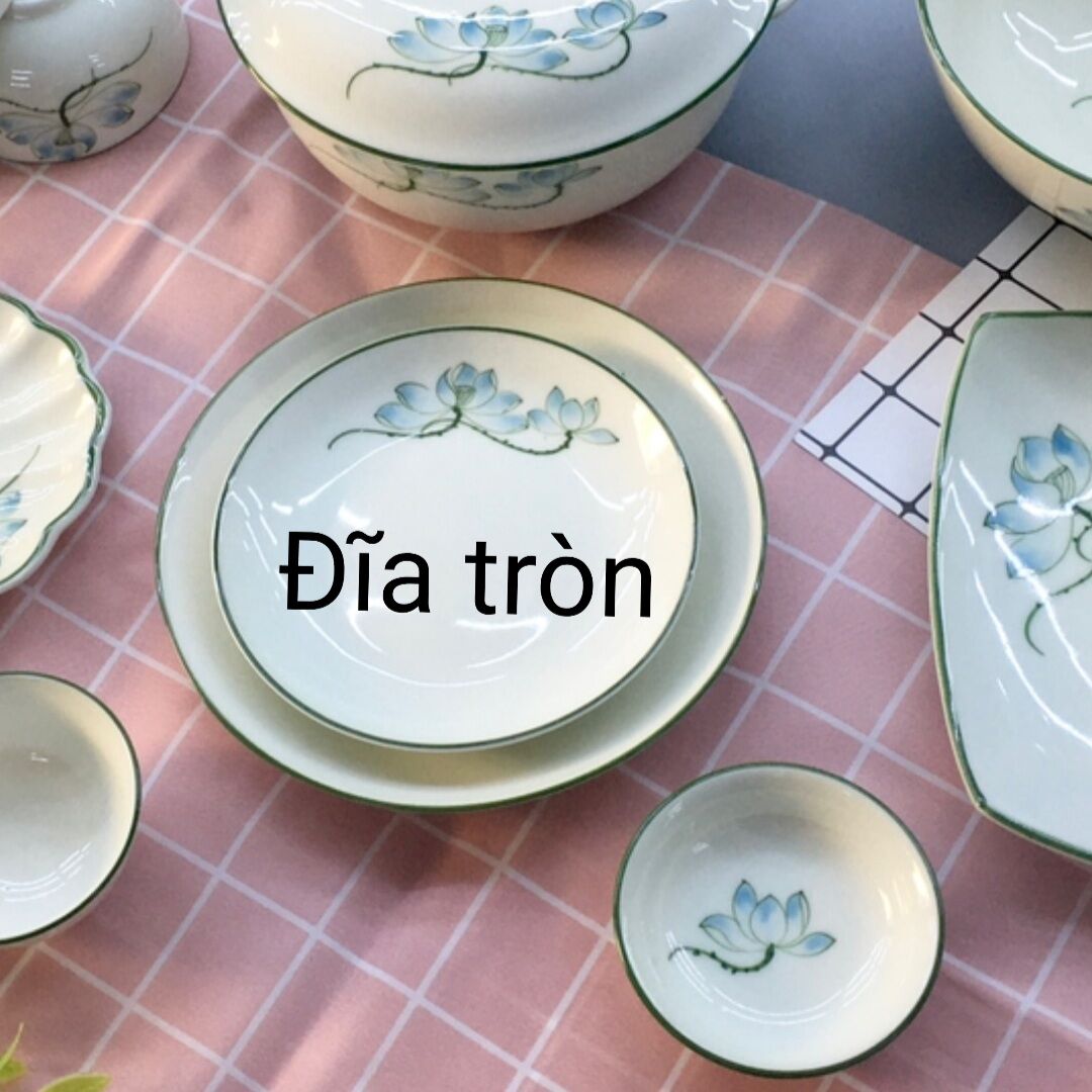 Bán lẻ bát đĩa vẽ hoa sen.Hàng sứ Bát Tràng.