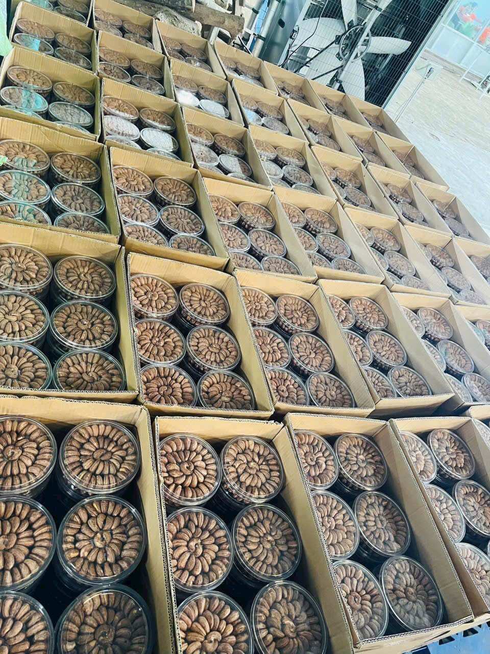 Hạt Điều Rang Muối Chưa Bóc Vỏ Lụa Xếp Loại 1 (500g)