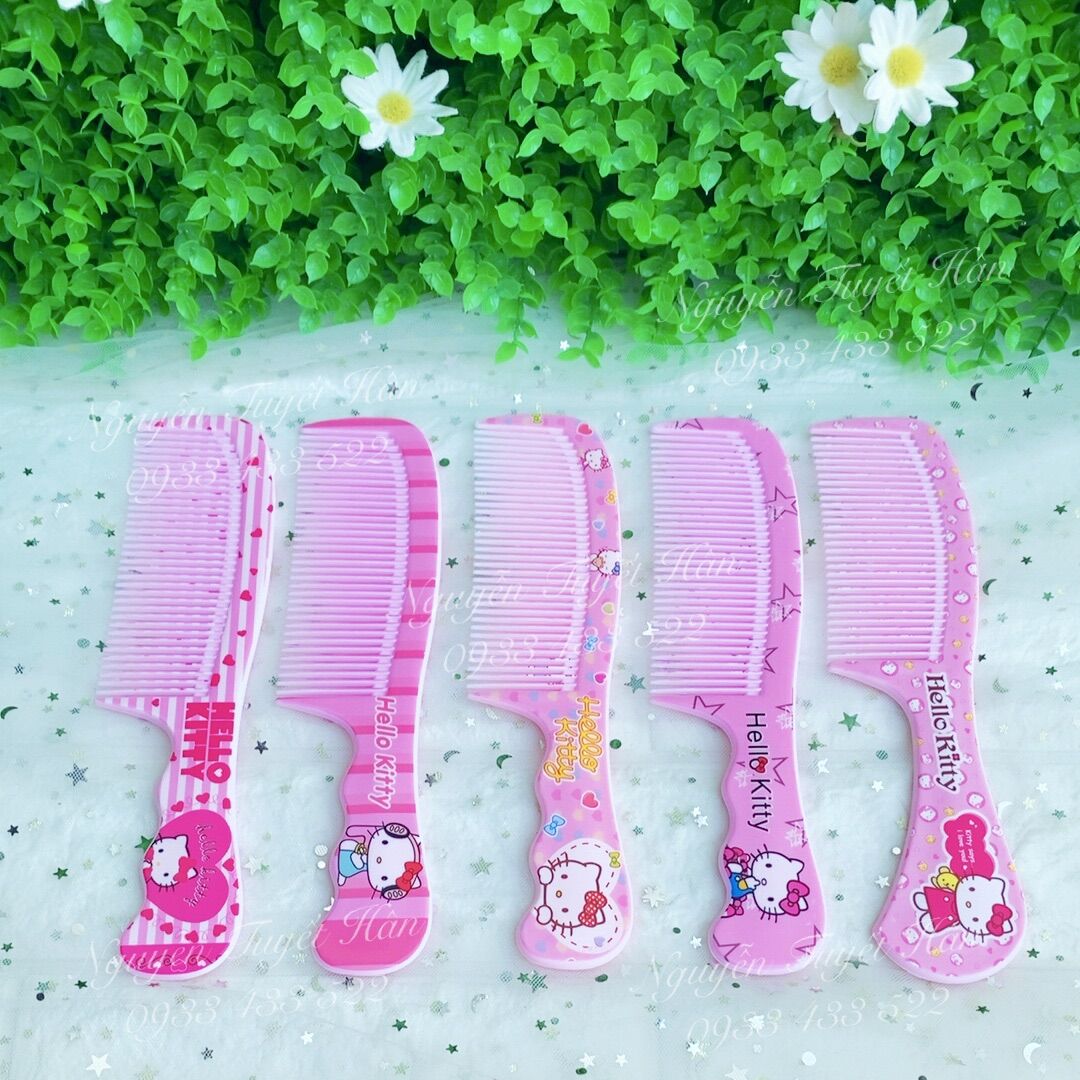Lược nhựa dày Hello Kitty