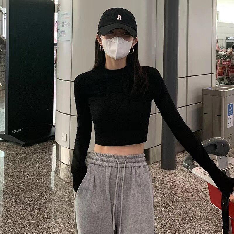 Áo croptop cổ tròn cao tay dài