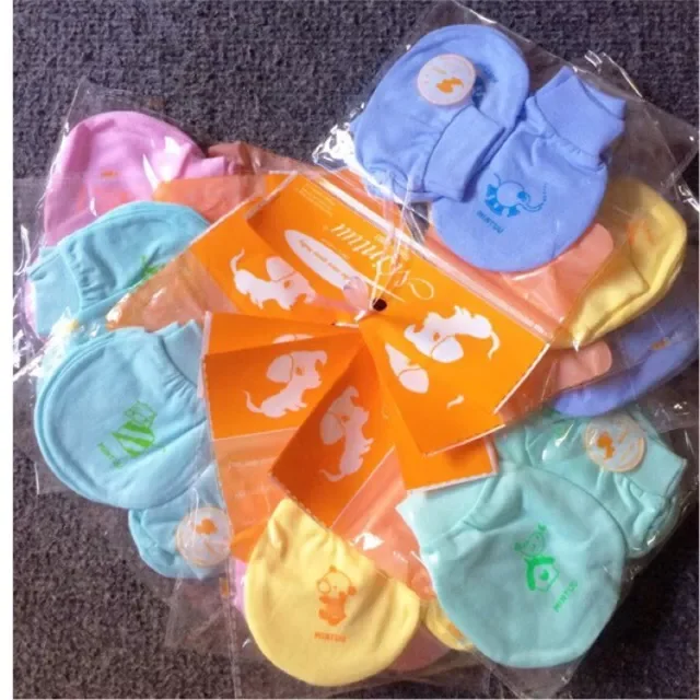 Mintaa Cotton Gloves and Leg Warmers Set