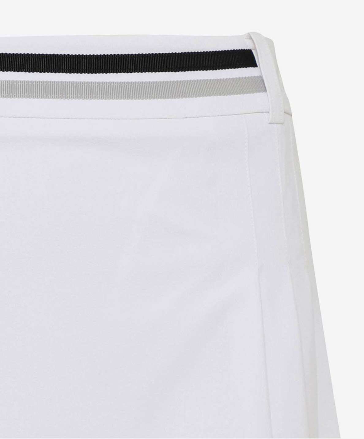 Váy golf Nữ Culottes xếp ly màu trắng size 82