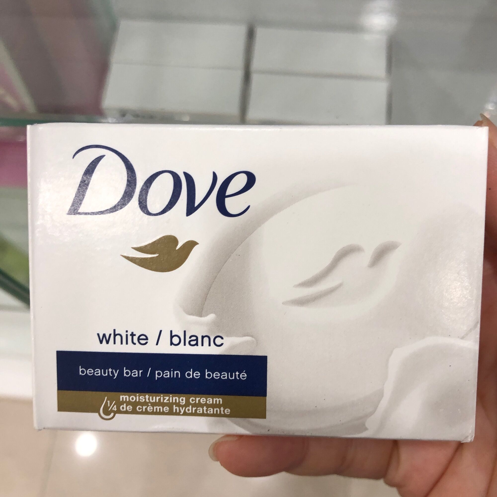 Xà bông cục Dove của Mỹ