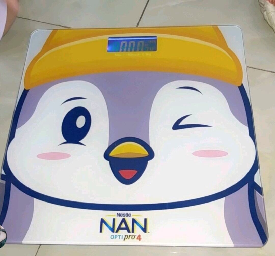 Cân điện tử quà từ nan cân sức khỏe