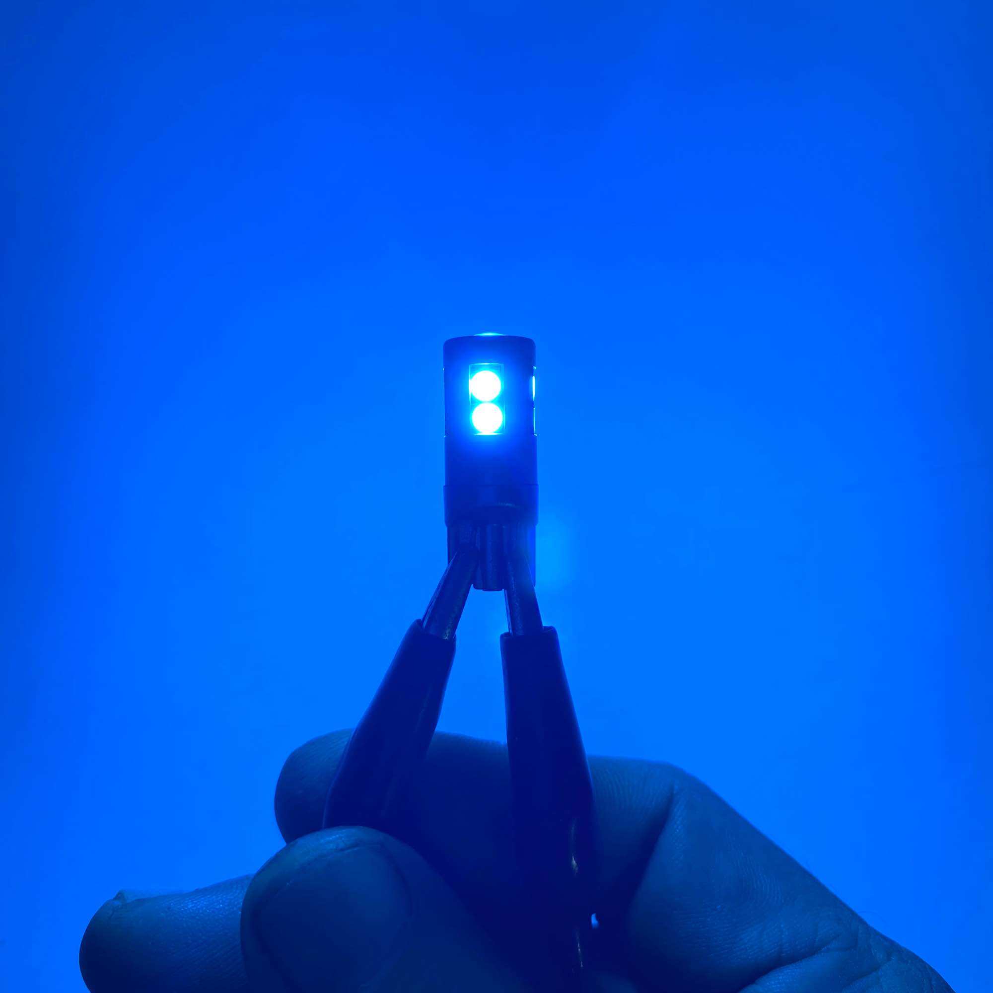 Đèn Led T10 9 SMD chip 3030 siêu sáng giá lựa chọn
