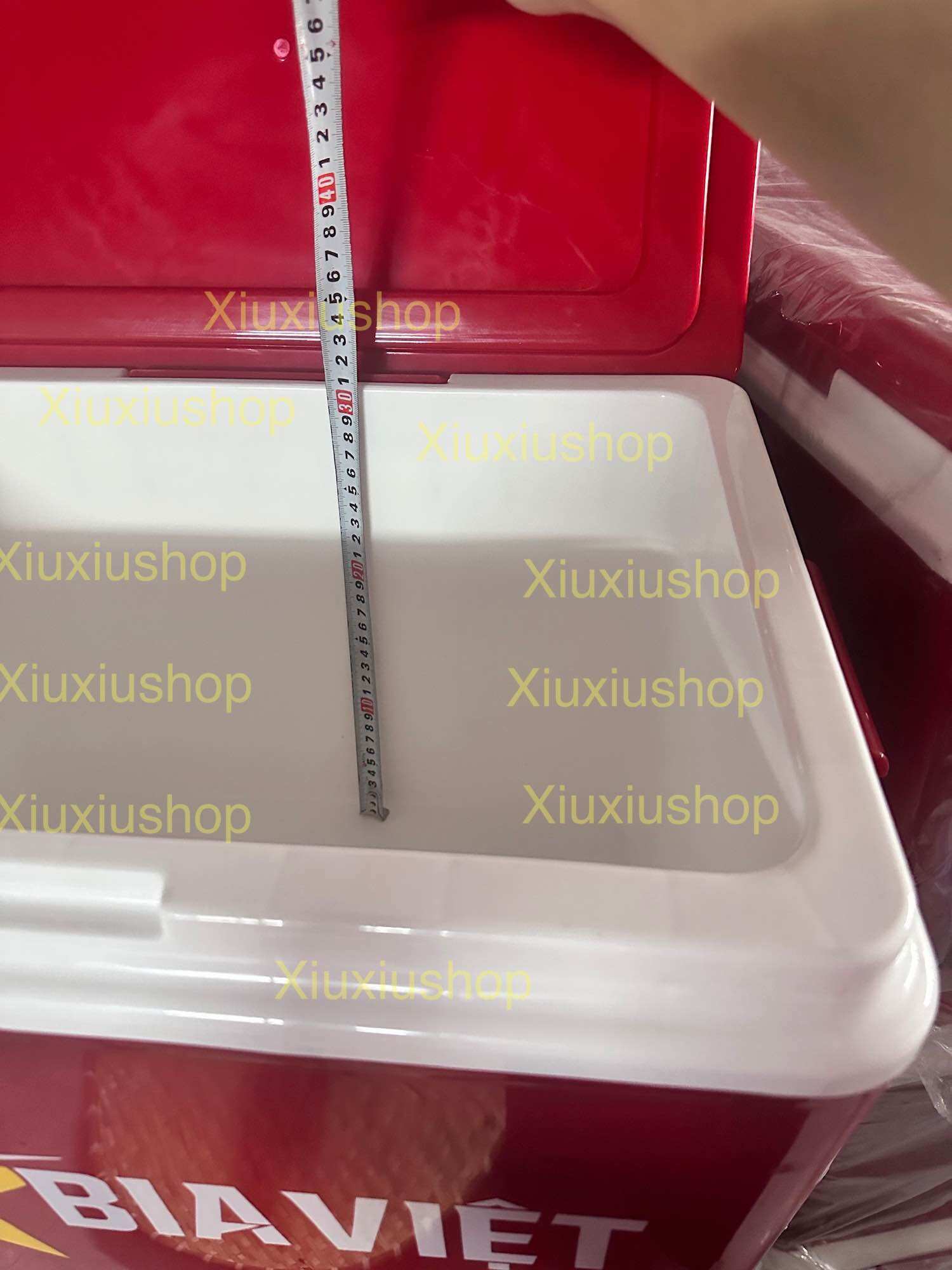Thùng đá  35L có van xả nước ở đáy