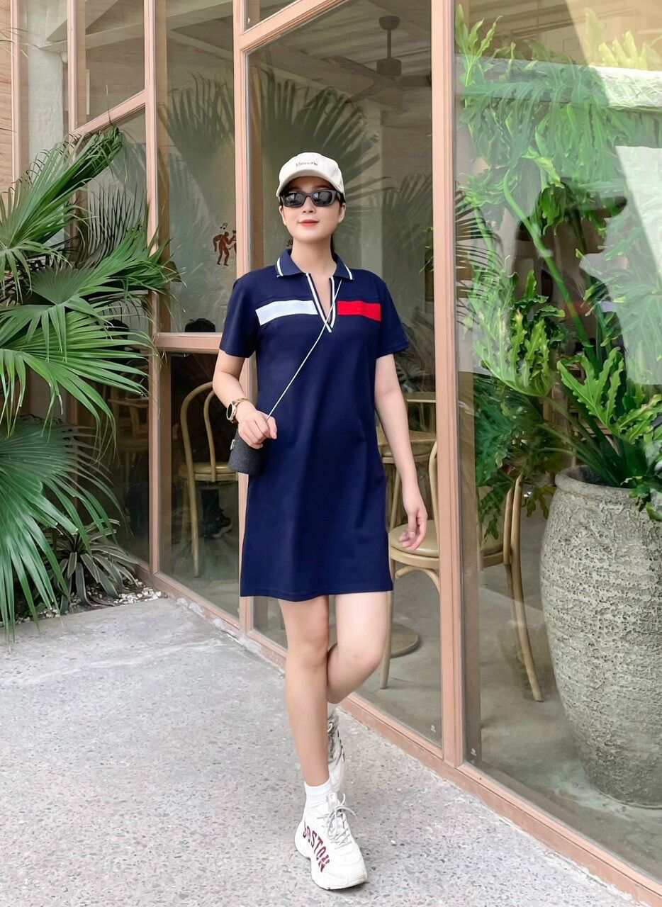 Đầm thể thao Tommy trẻ trung cá tính