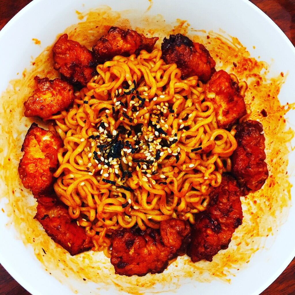 Lốc 5 Gói Mì Cay Samyang Hàn Quốc